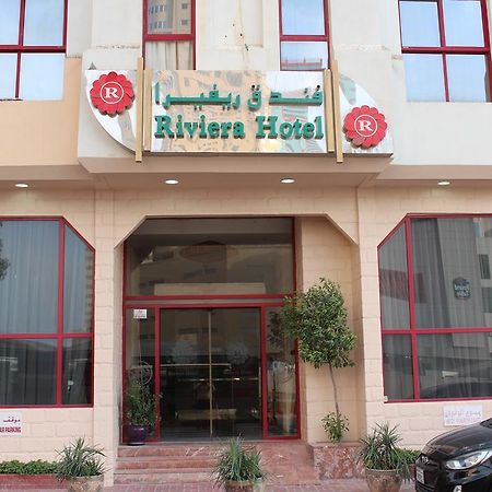 Riviera Hotel Manama Exterior photo