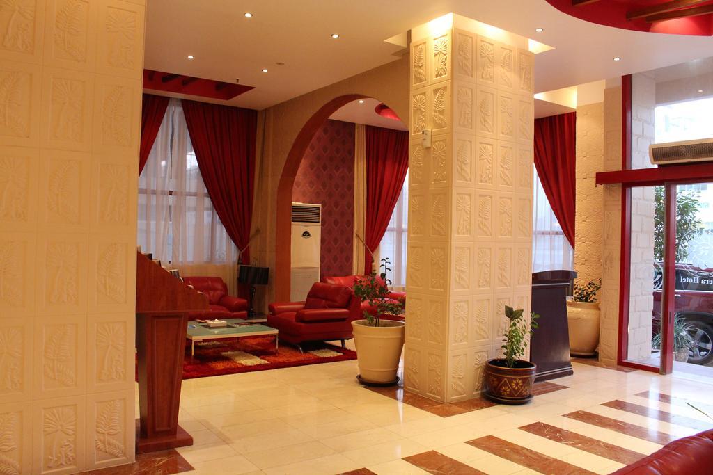 Riviera Hotel Manama Exterior photo